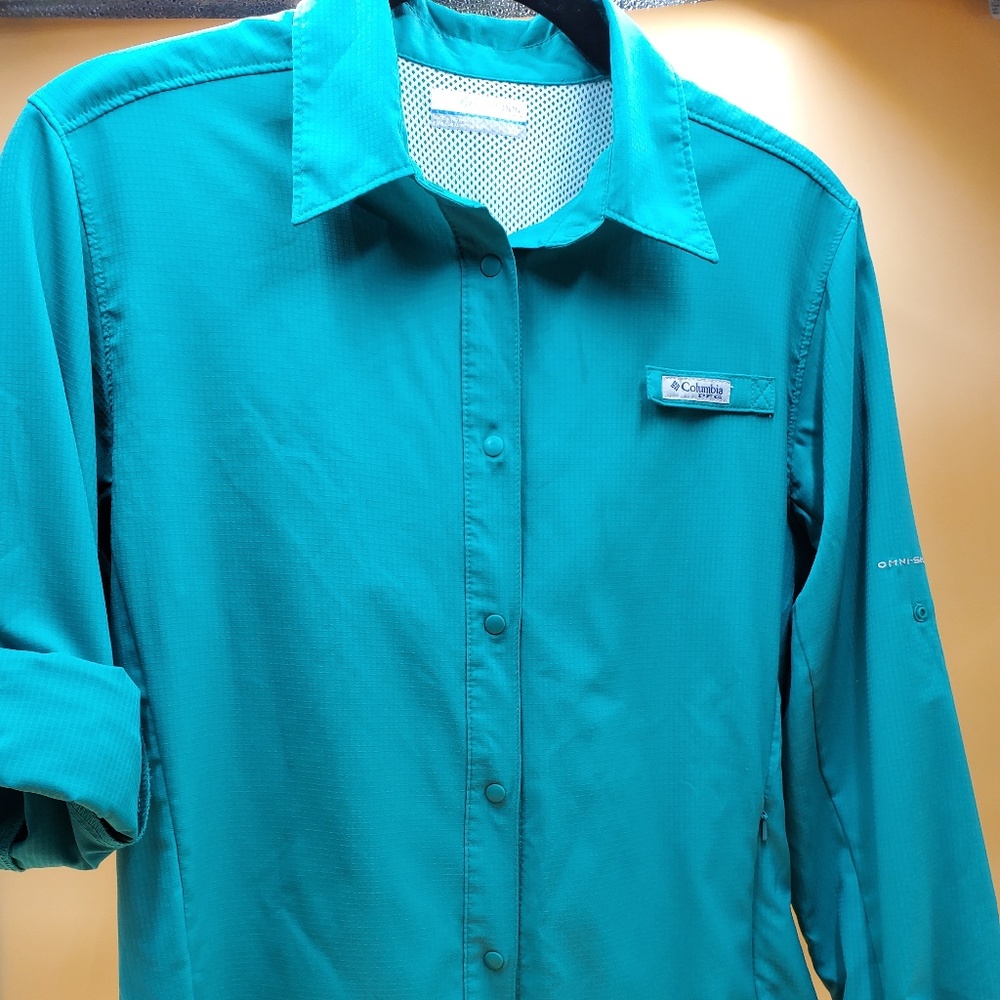 Columbia Activewear long sleeved top